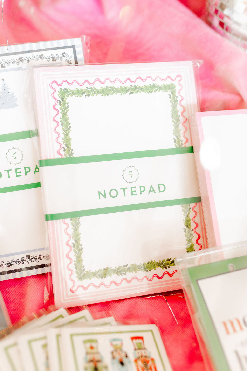 'Boxwood' Scalloped Notepad