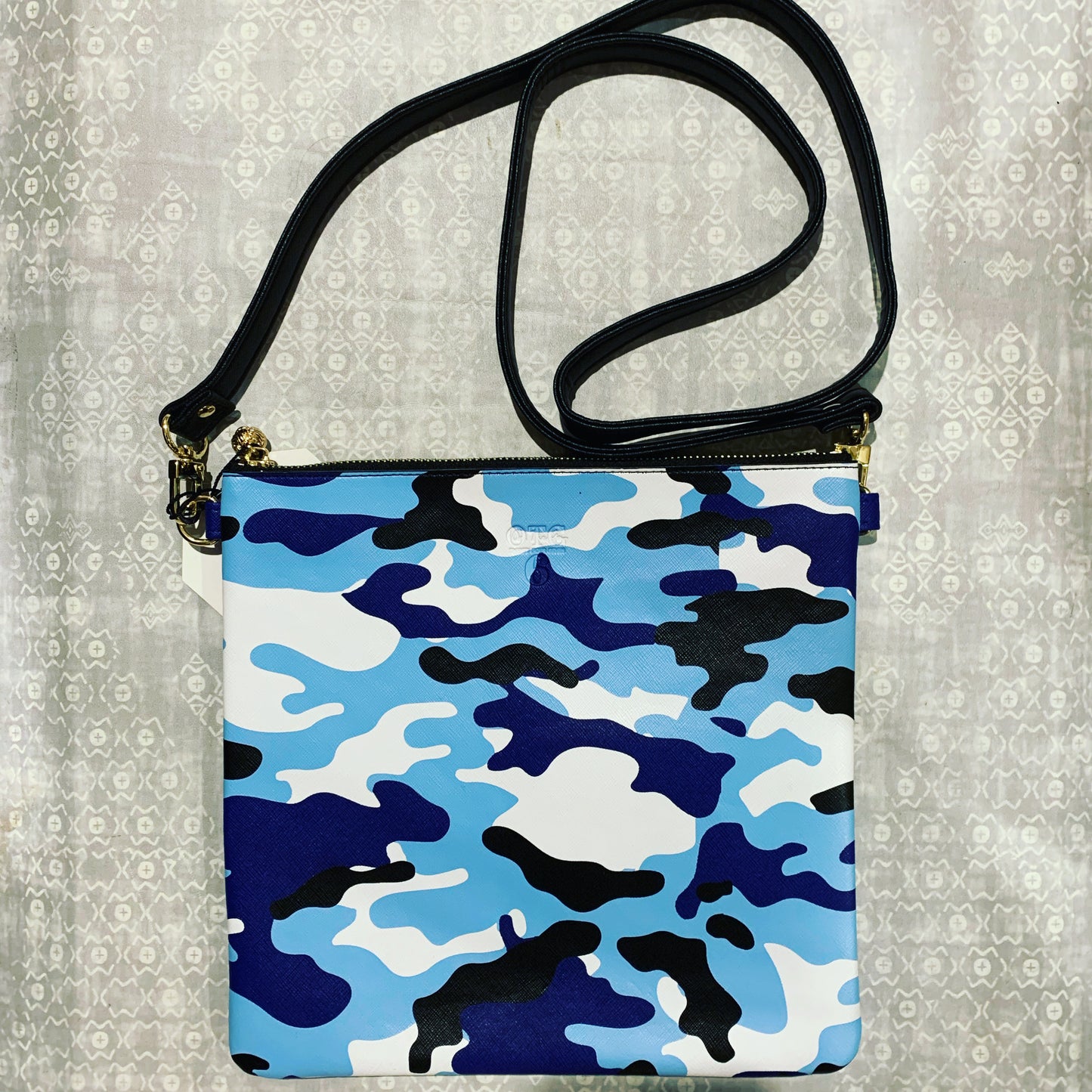 OTG247 #6 Crossbody