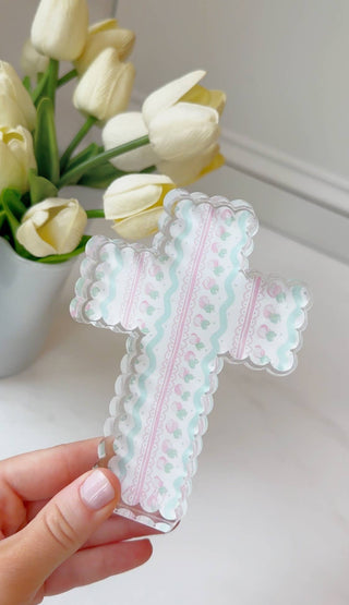 Scalloped Acrylic Cross Blocks