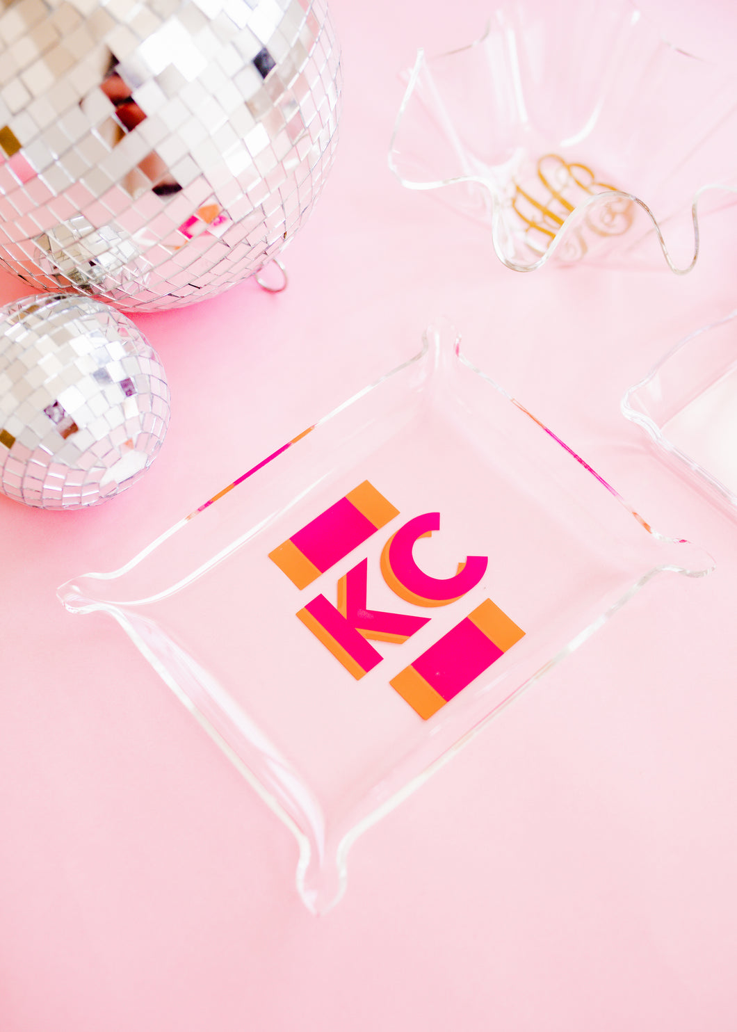 Acrylic Pinch Tray