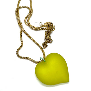 Wavy Heart Necklace