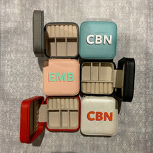Load image into Gallery viewer, Jewelry Box - six colors (two-color monogram)
